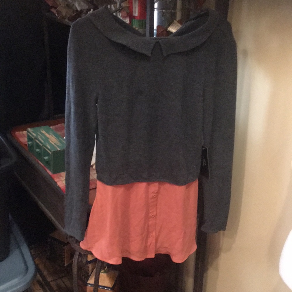 Women’s grey colored shirt with peach blouse large
